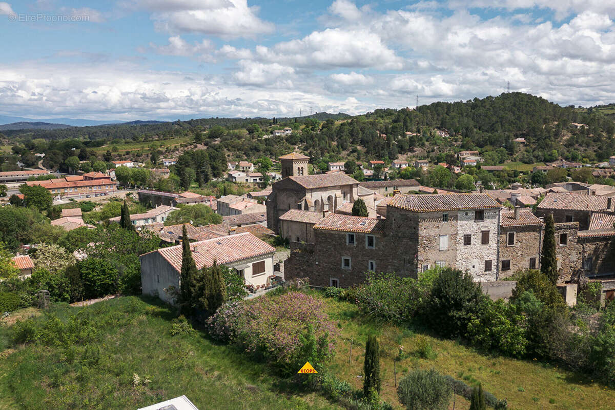 Terrain à CARCASSONNE