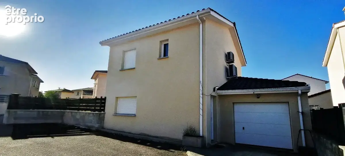 Maison  individuelle recente avec jardin clos et garage - photo 5