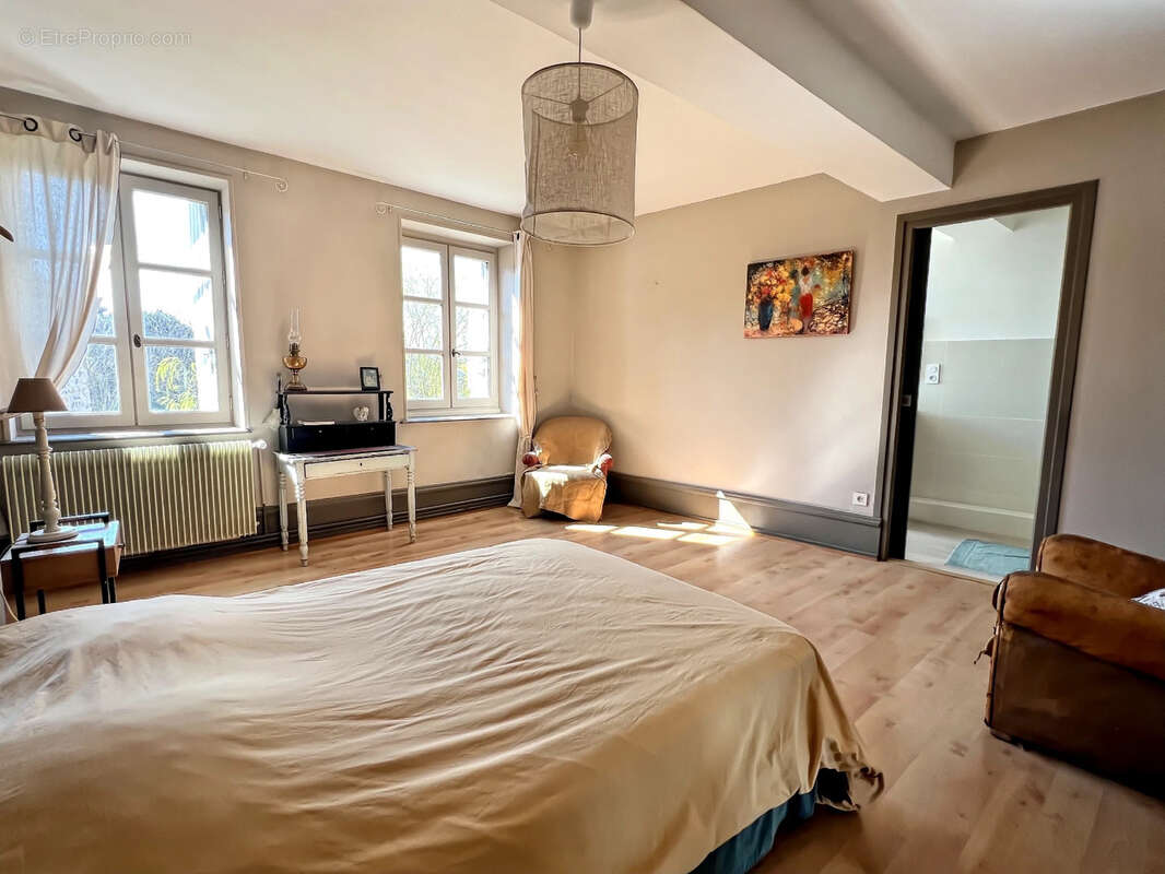 Maison à SAINT-LAURENT-D'AGNY