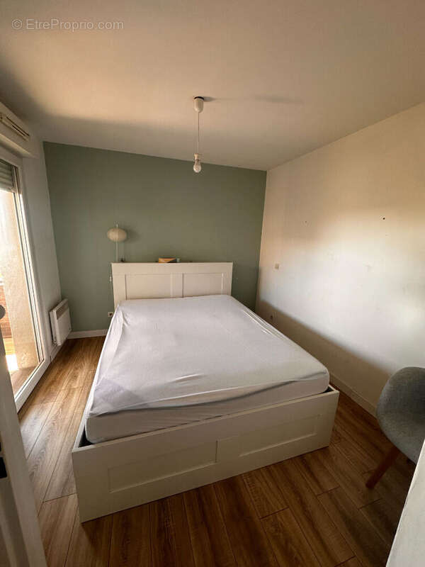 Appartement à PAREMPUYRE