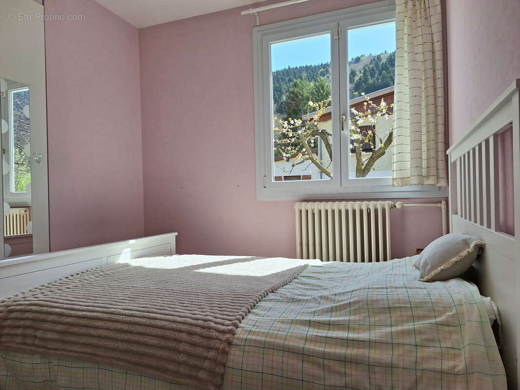 Maison à MONESTIER-DE-CLERMONT