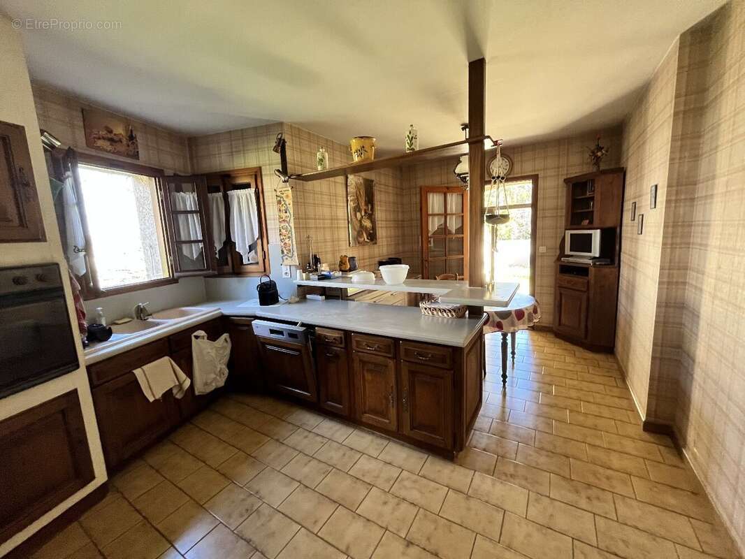 Maison à SAINT-HIPPOLYTE-DU-FORT