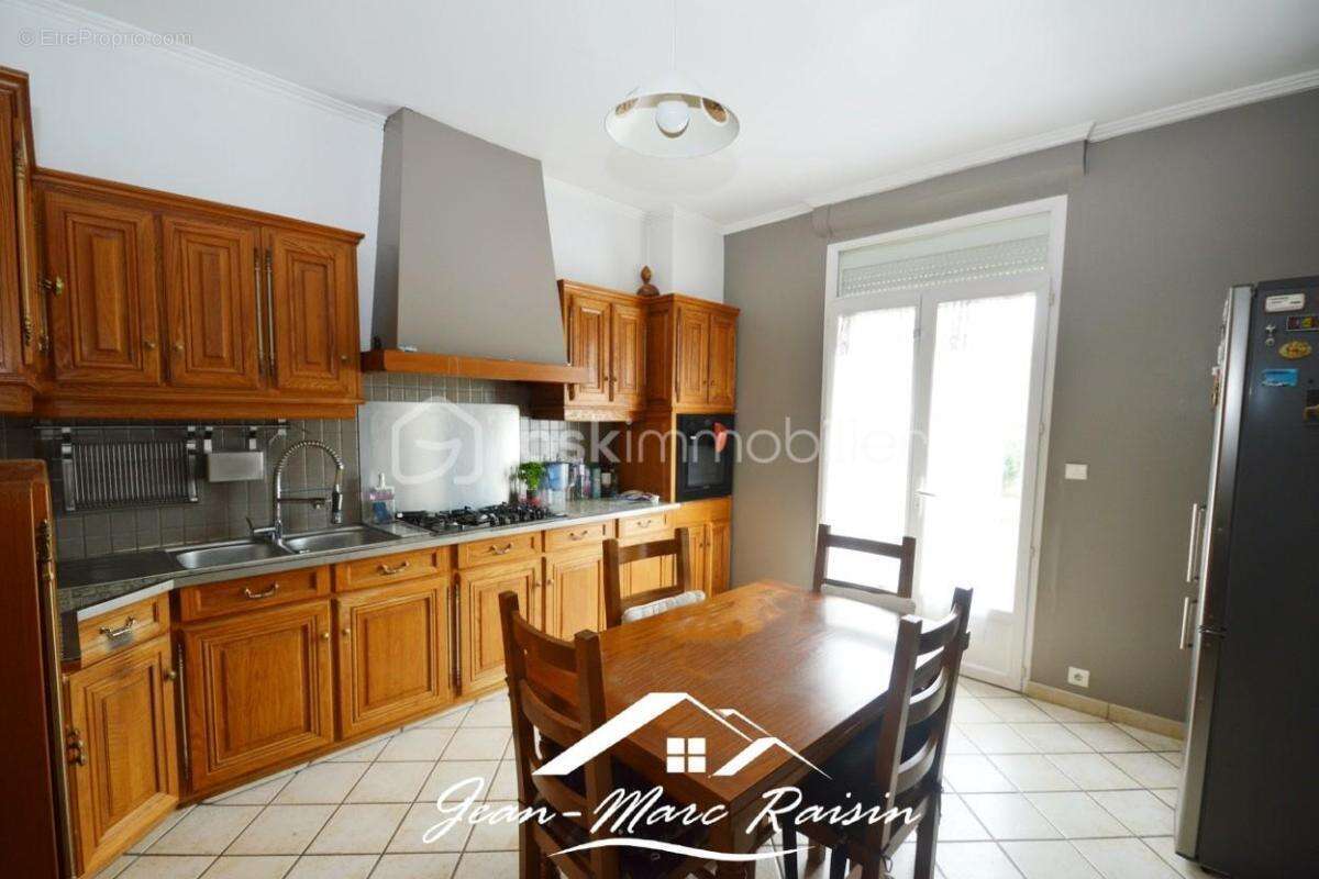 Maison à VILLEPINTE