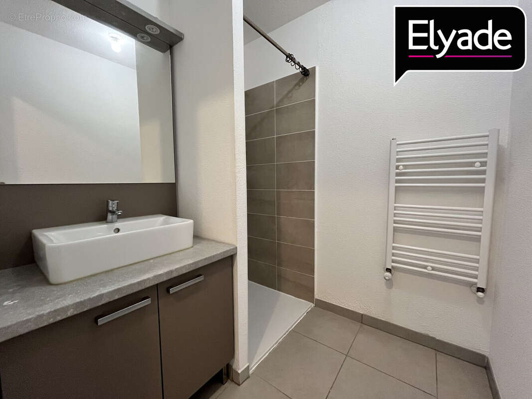 Appartement à VILLENAVE-D'ORNON