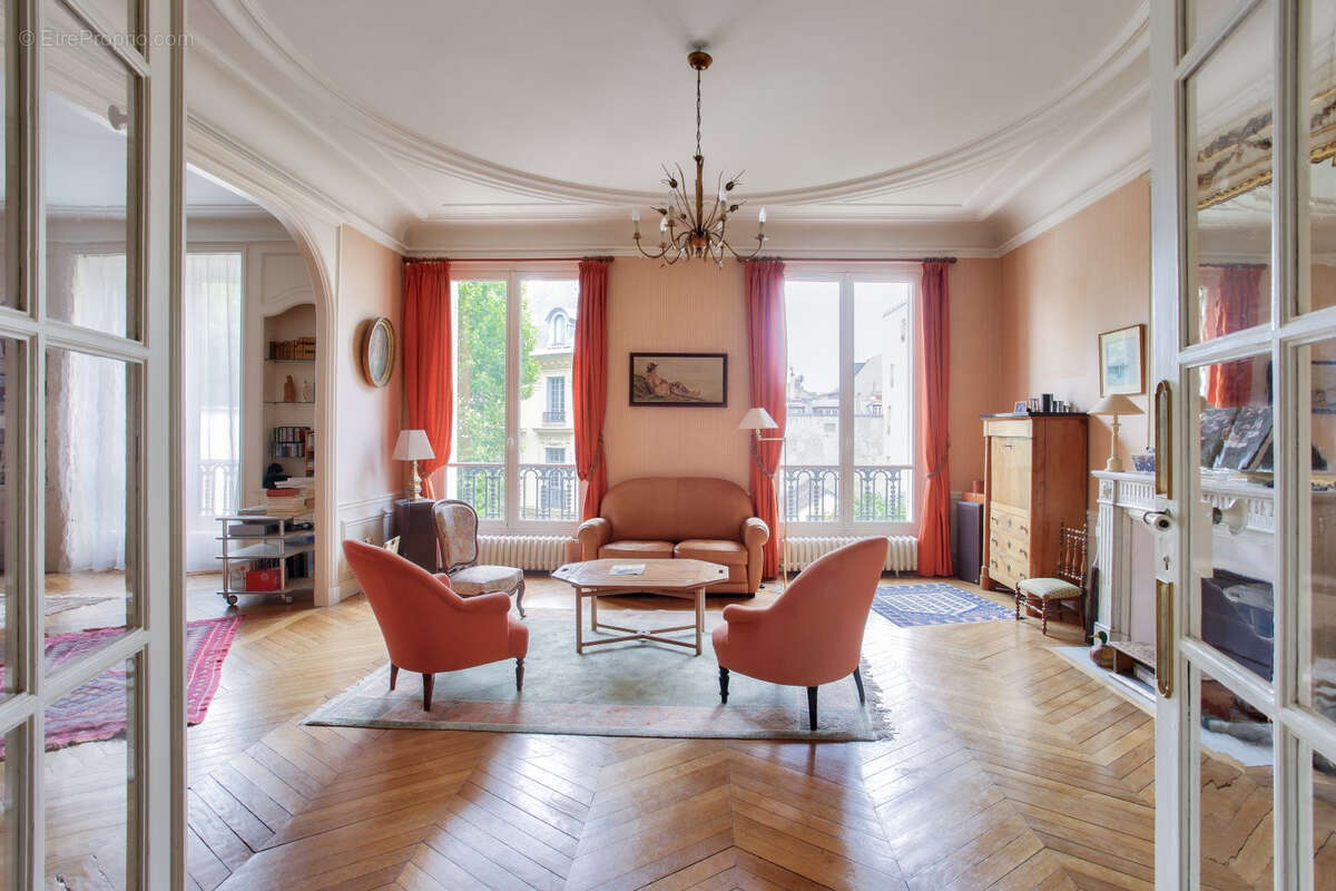 Appartement à VERSAILLES