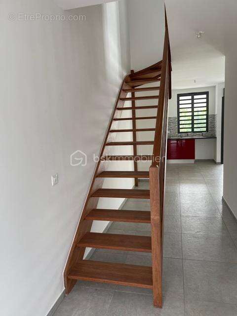 Maison à LES AVIRONS