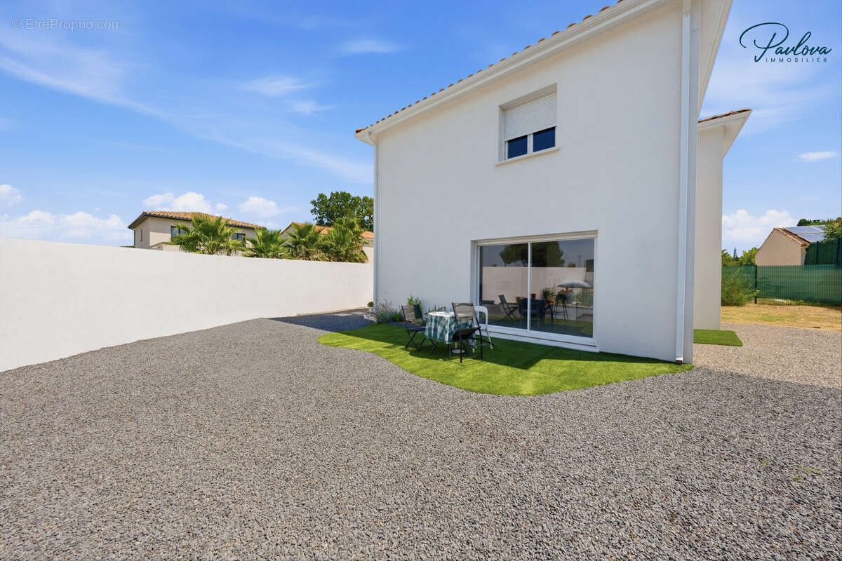 Maison 115 m² à Fabregues  - photo 2
