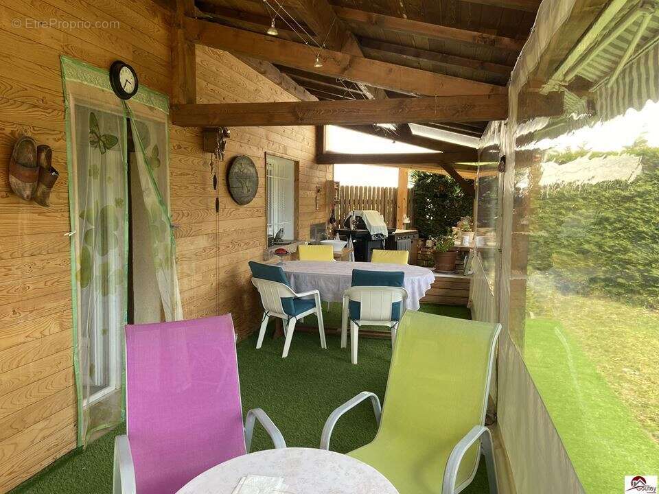 Maison 140 m² à Riorges  - photo 5