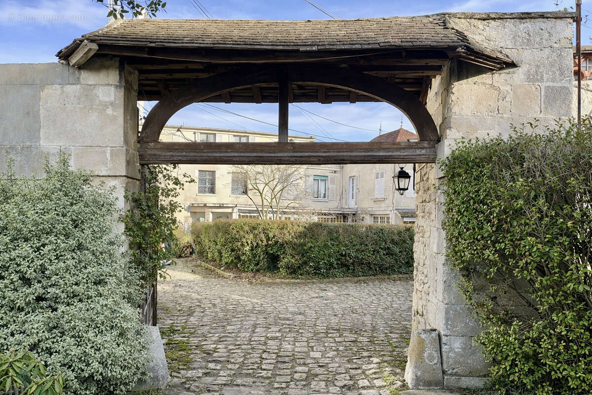 Maison à SENLIS