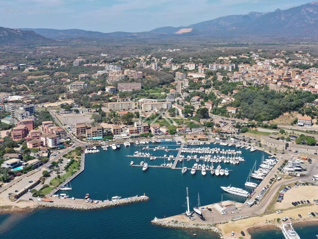 Appartement 1 chambre sur le port de Porto-Vecchio - photo 12
