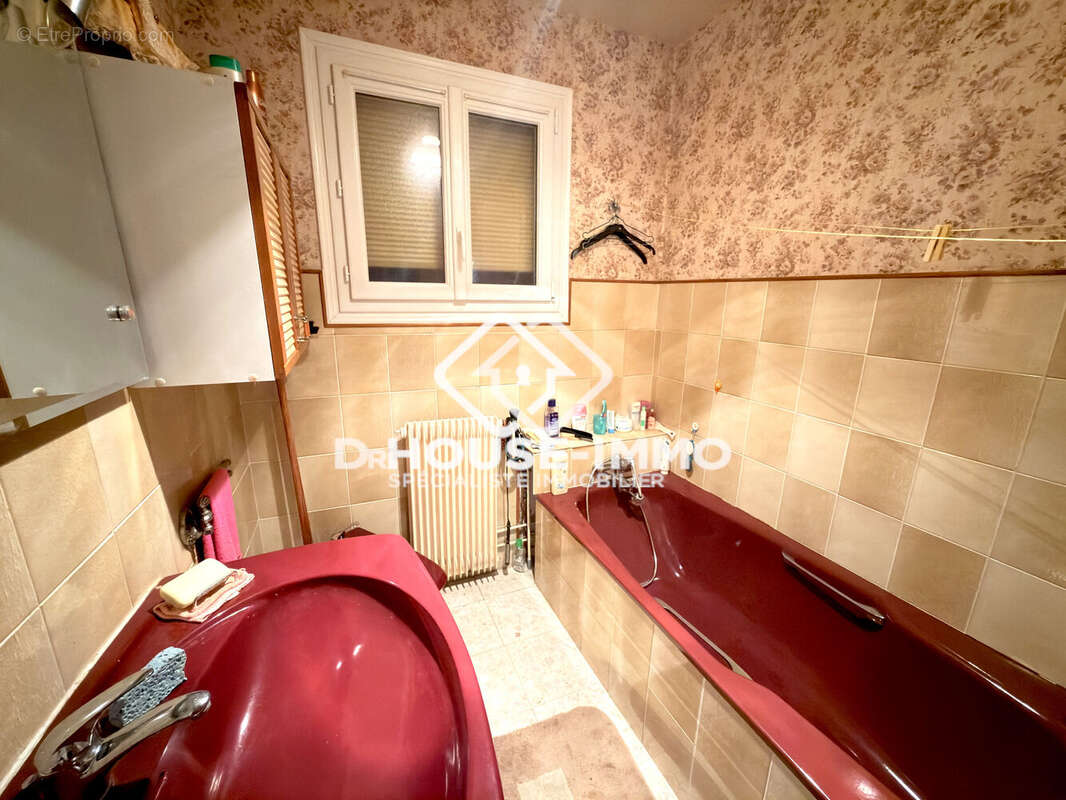 Maison 95 m² à Cornille  - photo 9