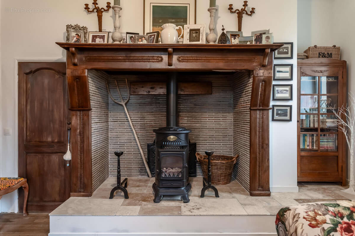 Maison à LAVERCANTIERE