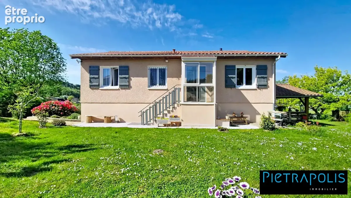 Maison 4 pièces 90 m² à vendre à La Clayette (71800) - photo 3