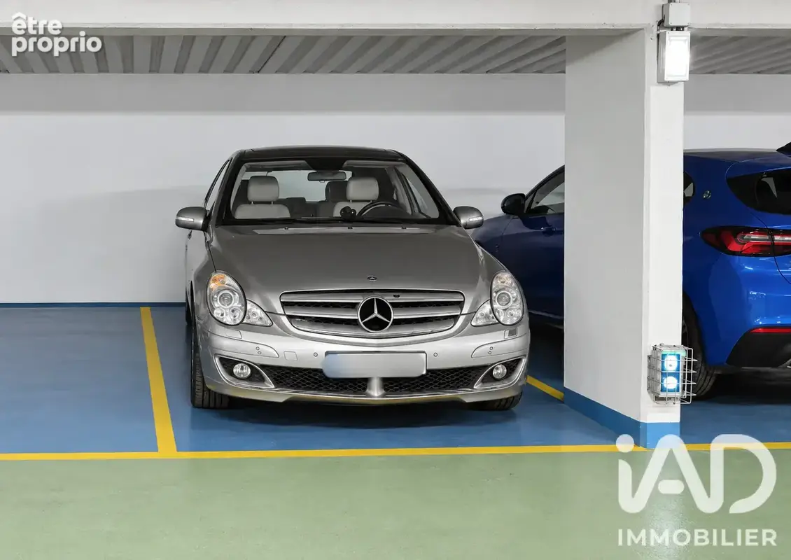 Photo 1 - Parking à PARIS-19E