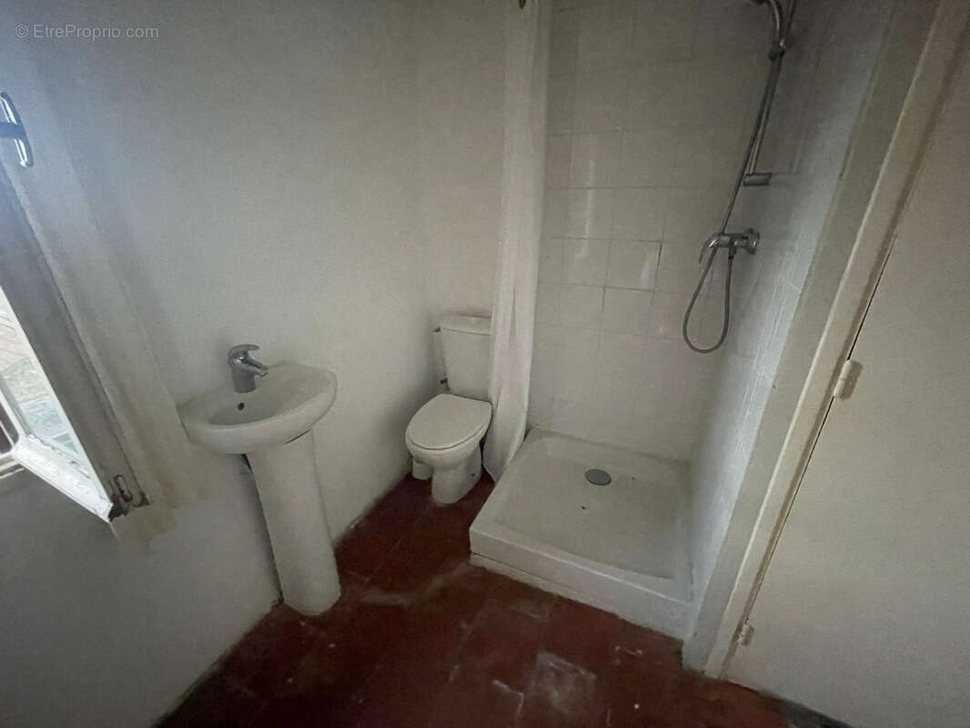 Maison à SAINT-PONS-DE-THOMIERES