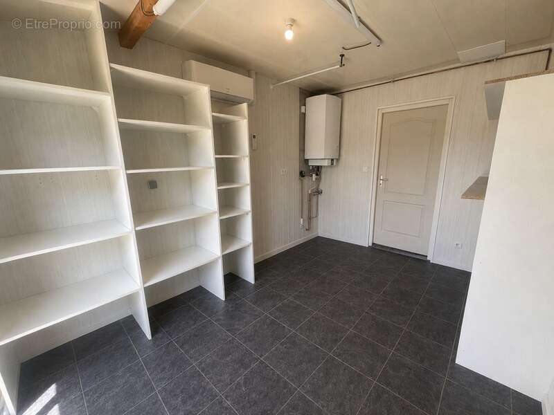 Moulis-en-Médoc – Plain-pied en parfait état, 3 chambres, cuisine neuve et climatisation - photo 8