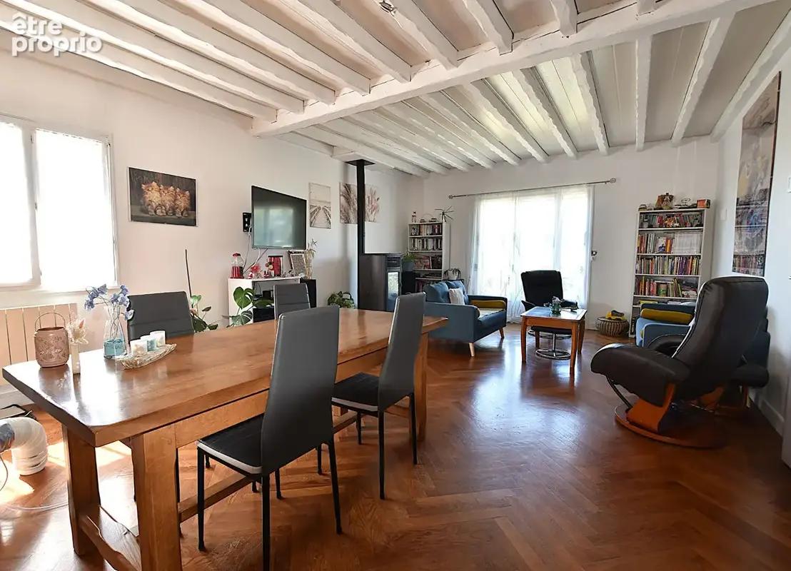 Maison spacieuse avec sous sol total, proche des commerces : - photo 3