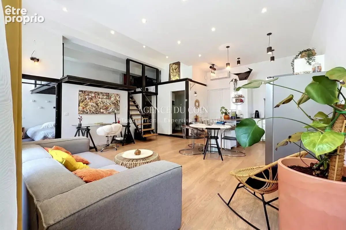 DRAGUIGNAN CENTRE-VILLE – Superbe appartement haussmannien e - photo 5