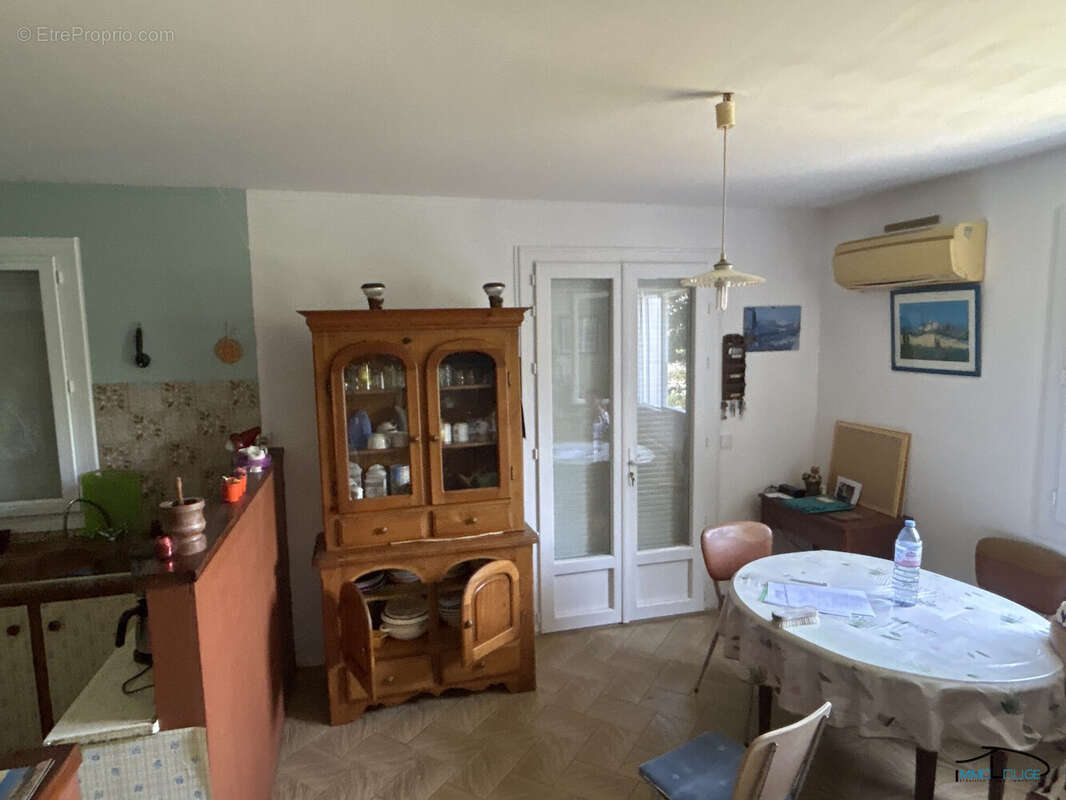 Maison à LANUEJOULS