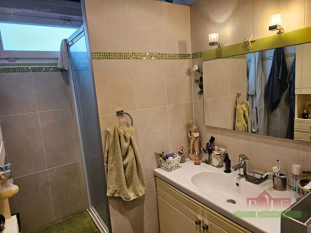 Appartement à SAINT-ROMAIN-EN-GAL