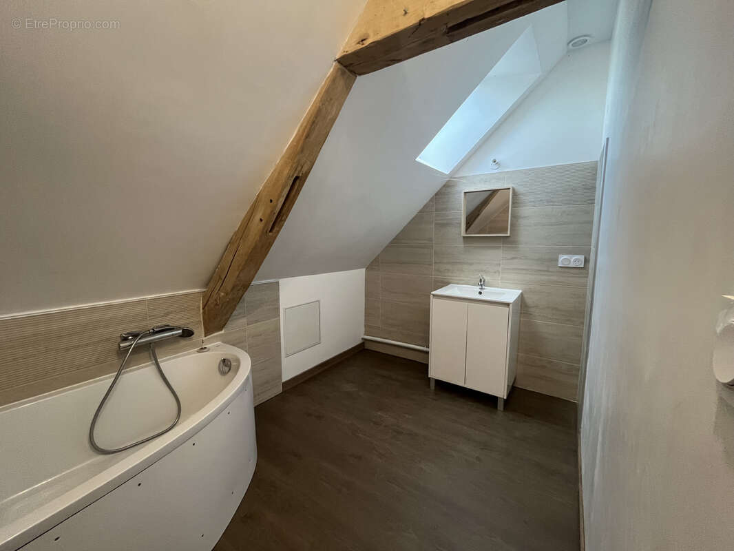 Maison à VOLNAY