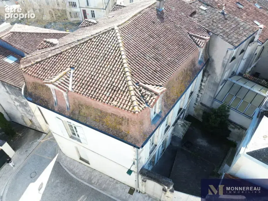 Batisse remarquable au centre ville - photo 16