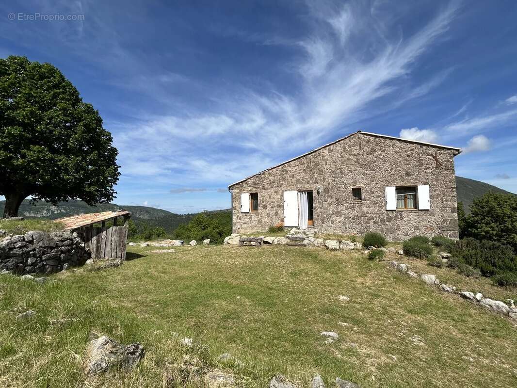 Maison à DIGNE-LES-BAINS
