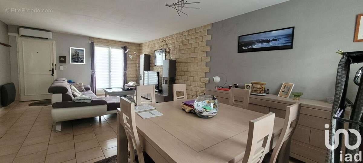 Photo 3 - Maison à LA CRAU