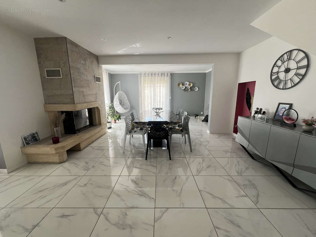 Maison à SAINT-JEAN-DE-FOS