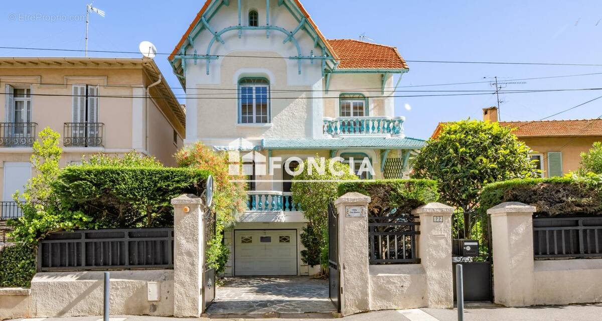 Maison à SAINT-RAPHAEL