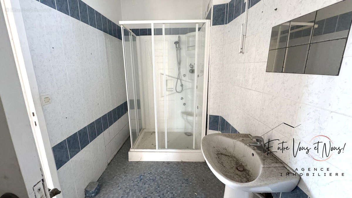 SALLE D'EAU APPT B