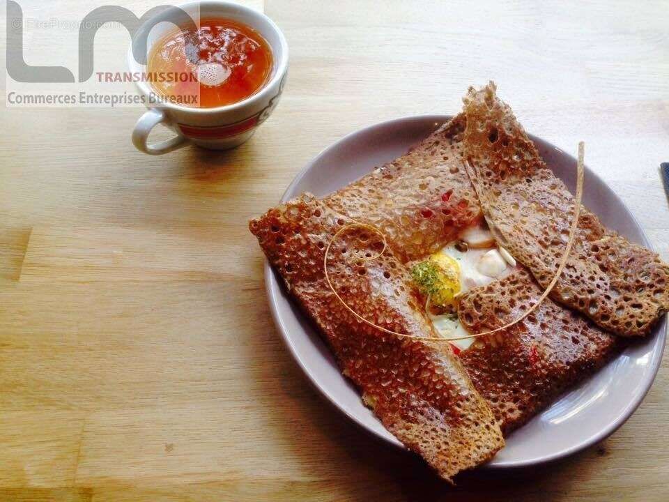 Commerce à PARIS-11E