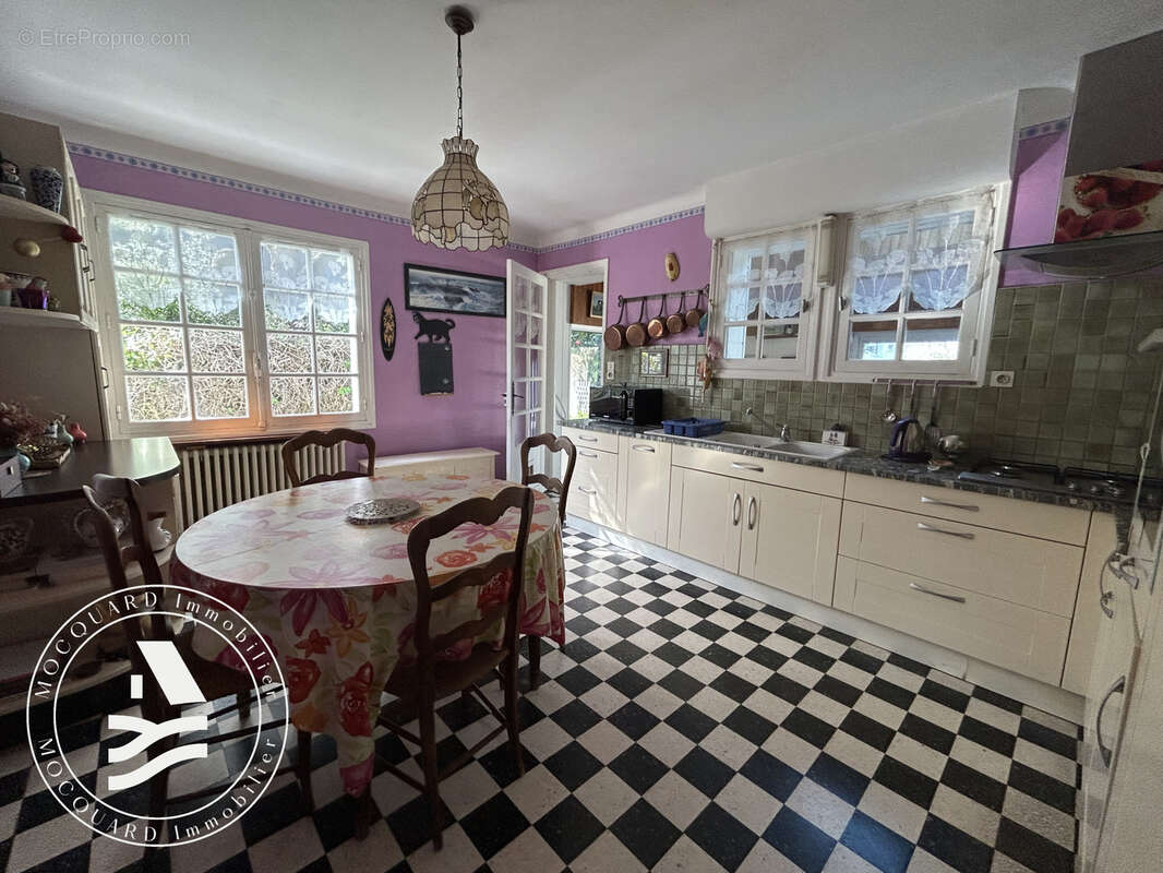 Maison à LOCMARIAQUER