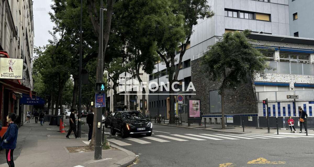 Parking à PARIS-20E