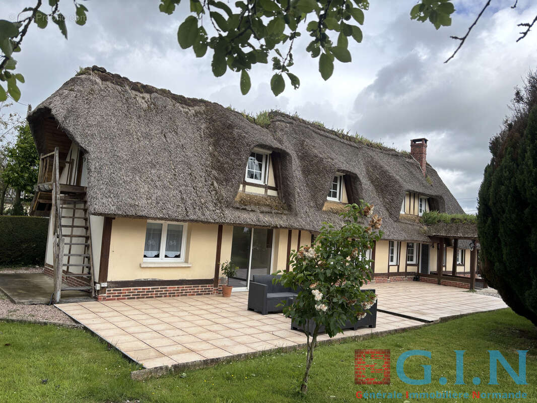 Maison à SAINT-OUEN-DES-CHAMPS