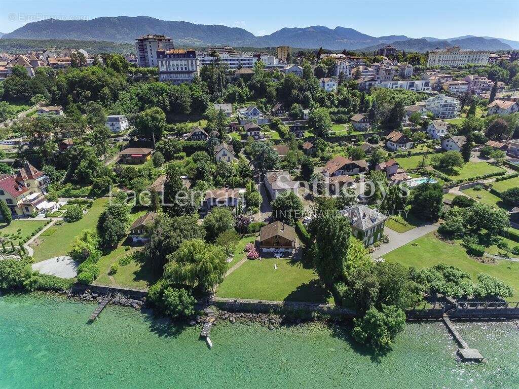 Belle villa contemporaine "pieds dans l'eau" - photo 7