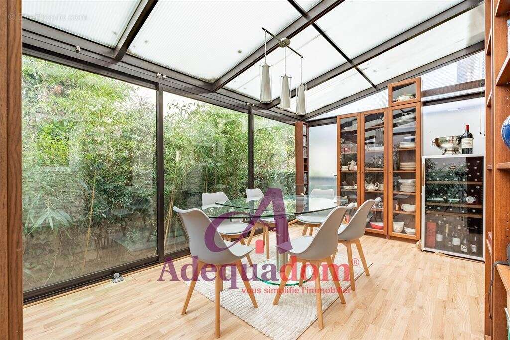 Maison à ASNIERES-SUR-SEINE