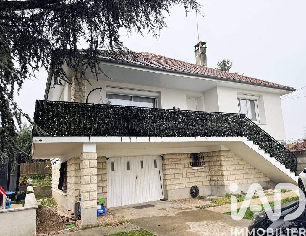 Photo 1 - Maison à CORBEIL-ESSONNES