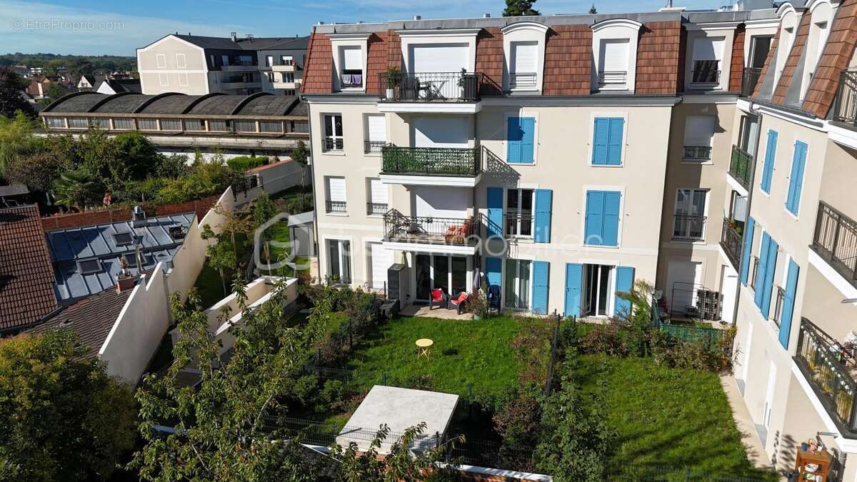 Appartement à VAIRES-SUR-MARNE