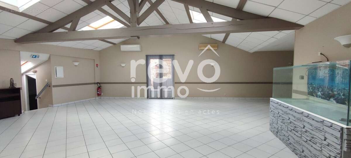 Commerce à LA CHEVROLIERE