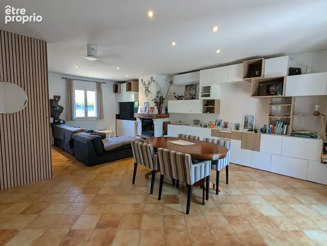 SALERNES, maison de plain-pied 115 m², 5 pièces proche commodités. - photo 4
