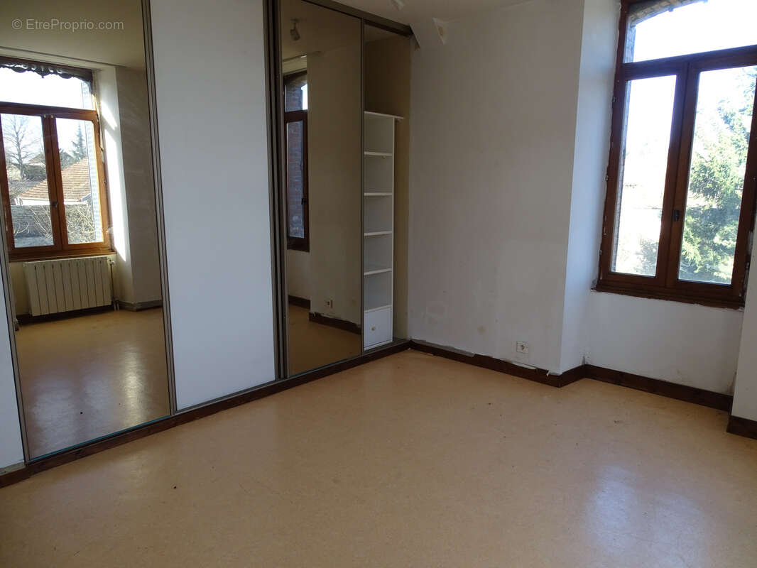 Maison à CHATILLON-SUR-SEINE