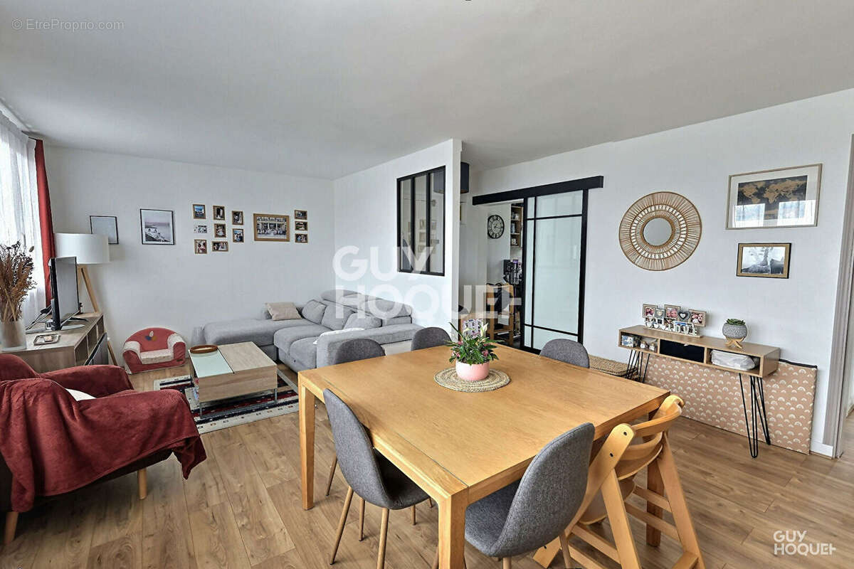 Appartement à MAISONS-ALFORT