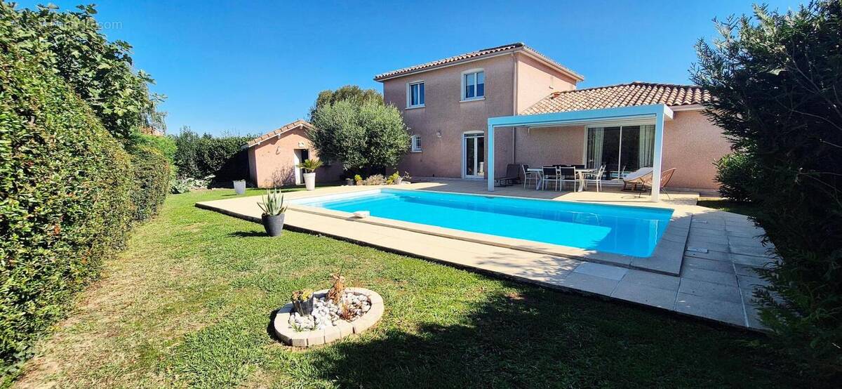Maison à EAUNES