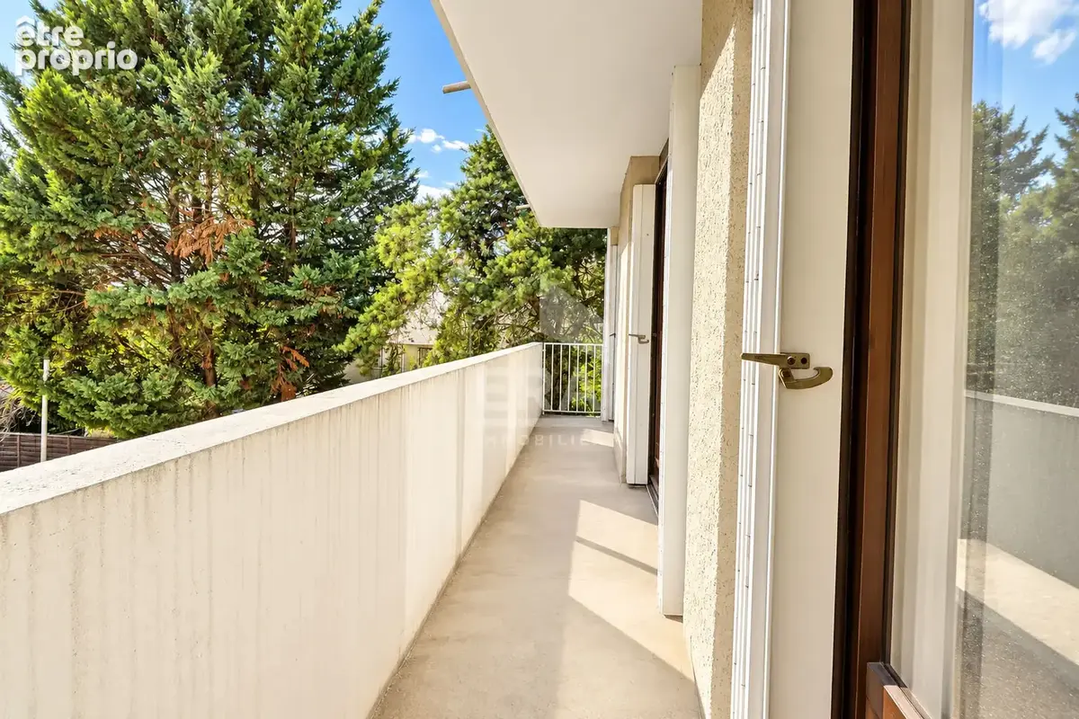 Saint-Denis ? Grand appartement familial de 99,75 m² avec balcon, parking et cave - photo 5