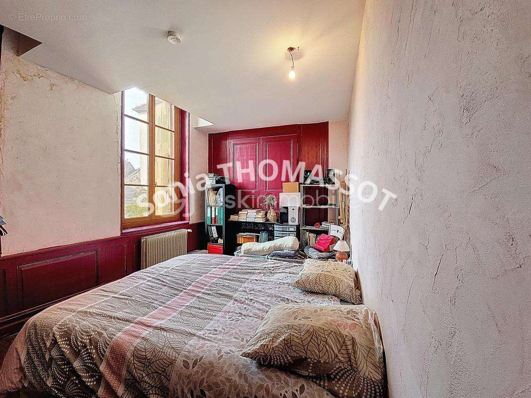 Appartement à SAINT-JEAN-DE-LOSNE