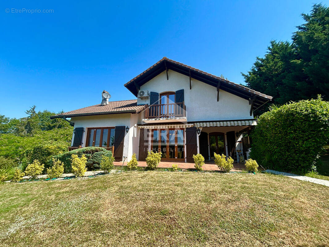 Maison à LACASSAGNE