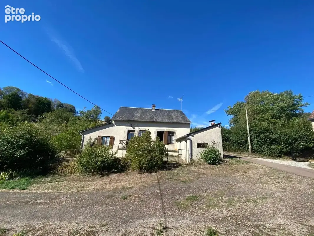 Photo Maison à Mhere au prix de 66 000€