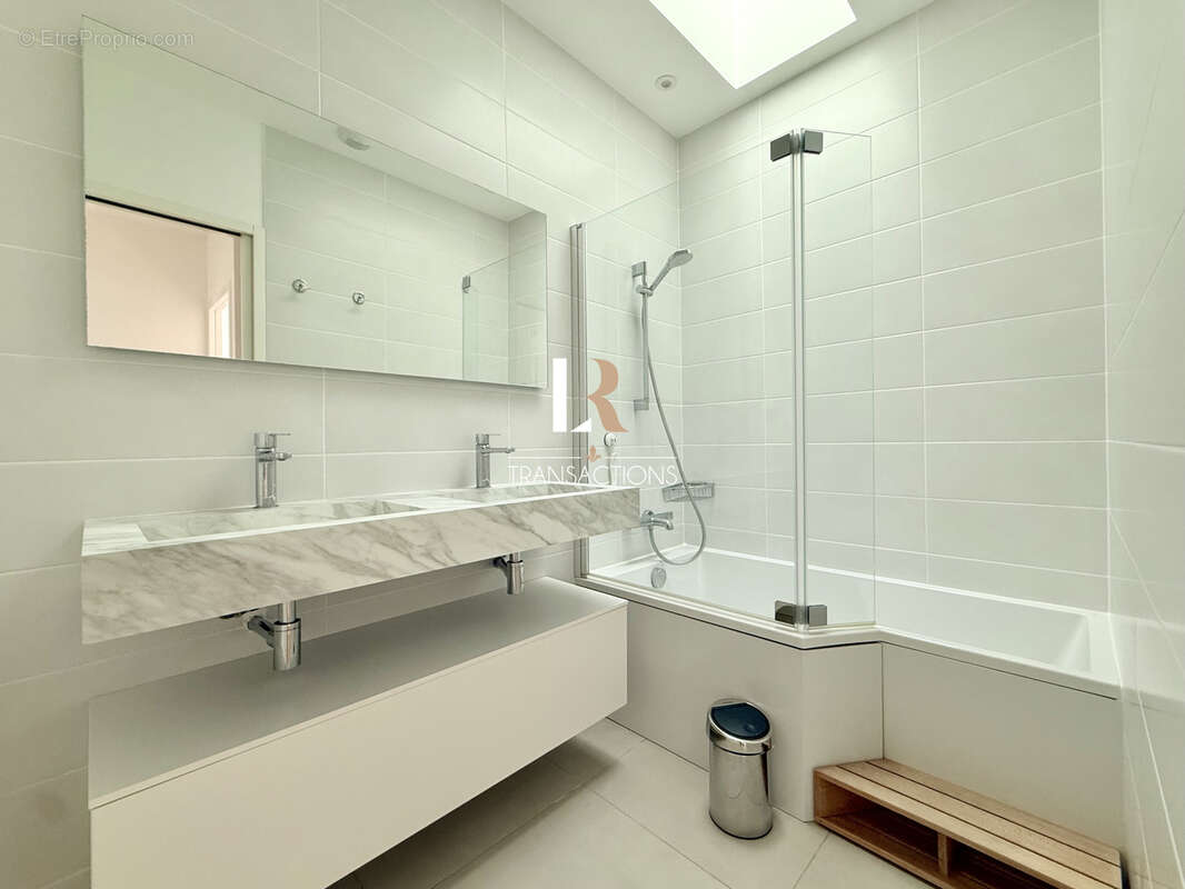 La genette / Bordure de parcs - Maison contemporaine avec chambre en rdc, garage et jardin - photo 22