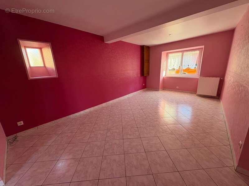 Maison à SAINT-SAMSON-DE-BONFOSSE